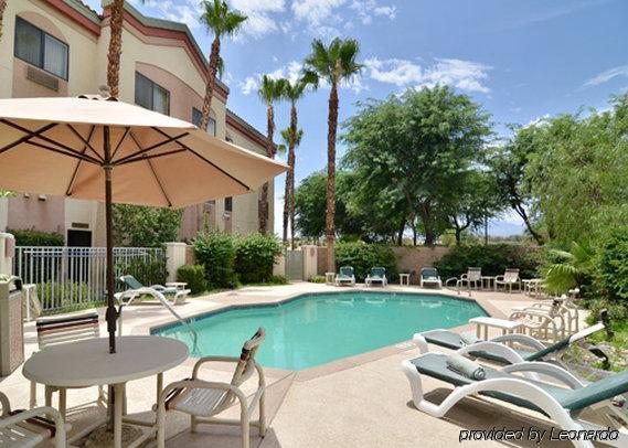Comfort Suites Palm Desert I-10 Зручності фото